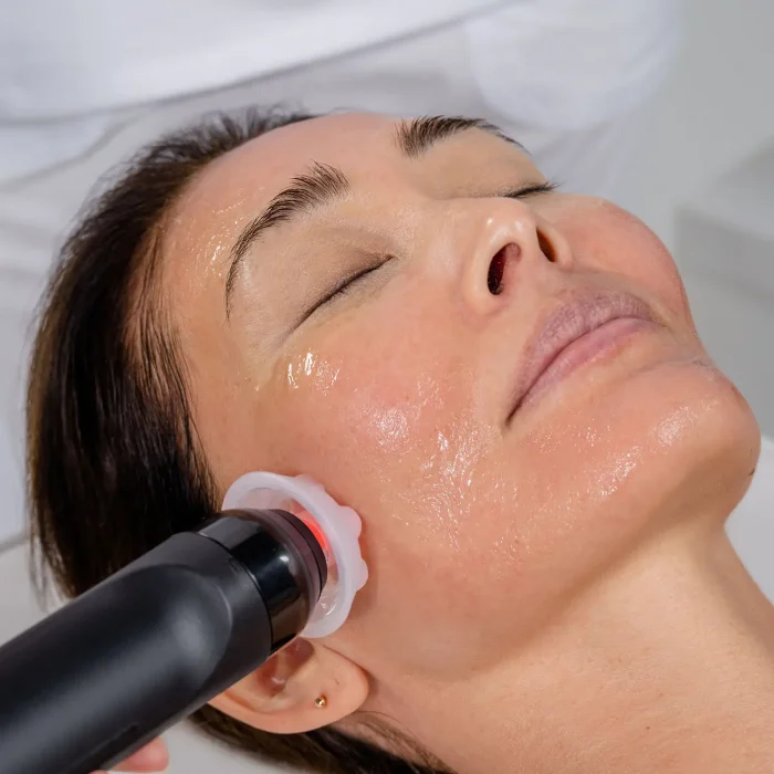 woman enjoying Glo2Facial at NuIQ Med Spa in Cleveland